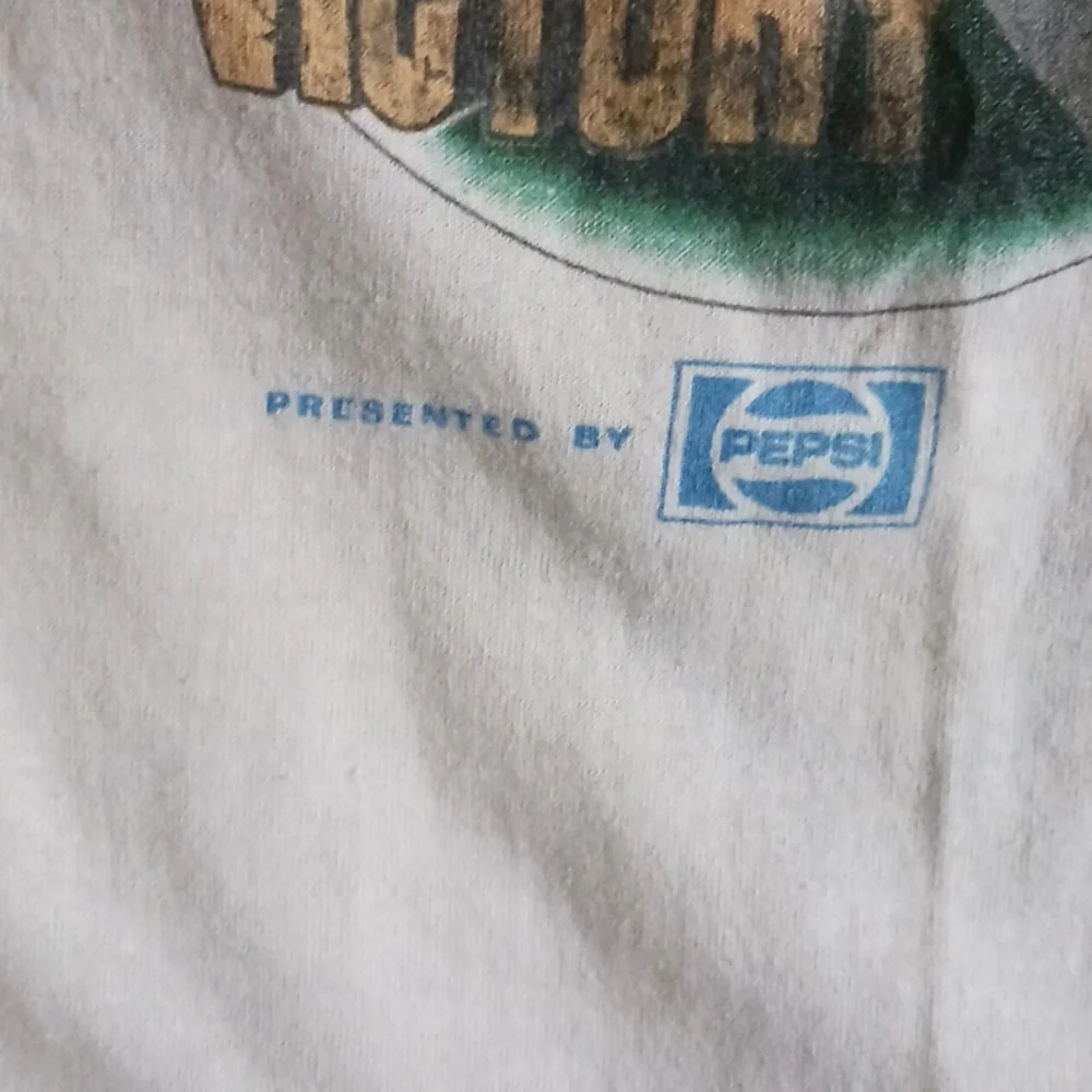 Jacksons 1984 Victory Tour Shirt - Picture 4 of 10